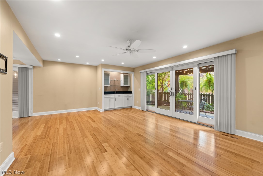 19245 Briarwood Lane Strongsville OH 44149