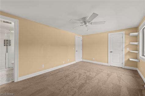 19245 Briarwood Lane Strongsville OH 44149