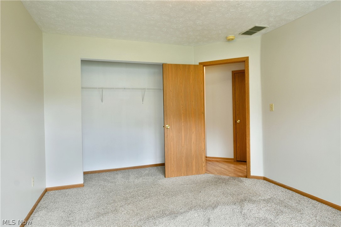 3287 Pheasant Run Road Cortland OH 44410