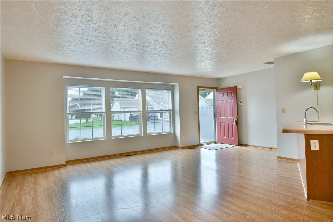 3287 Pheasant Run Road Cortland OH 44410