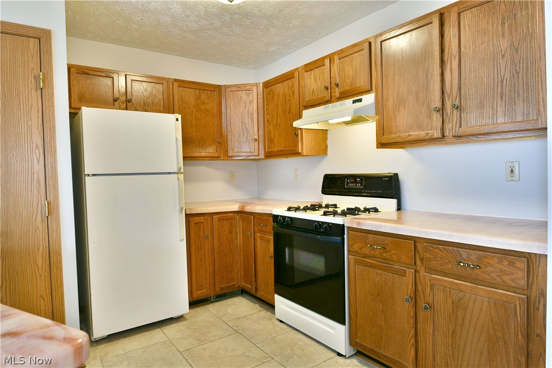3287 Pheasant Run Road Cortland OH 44410