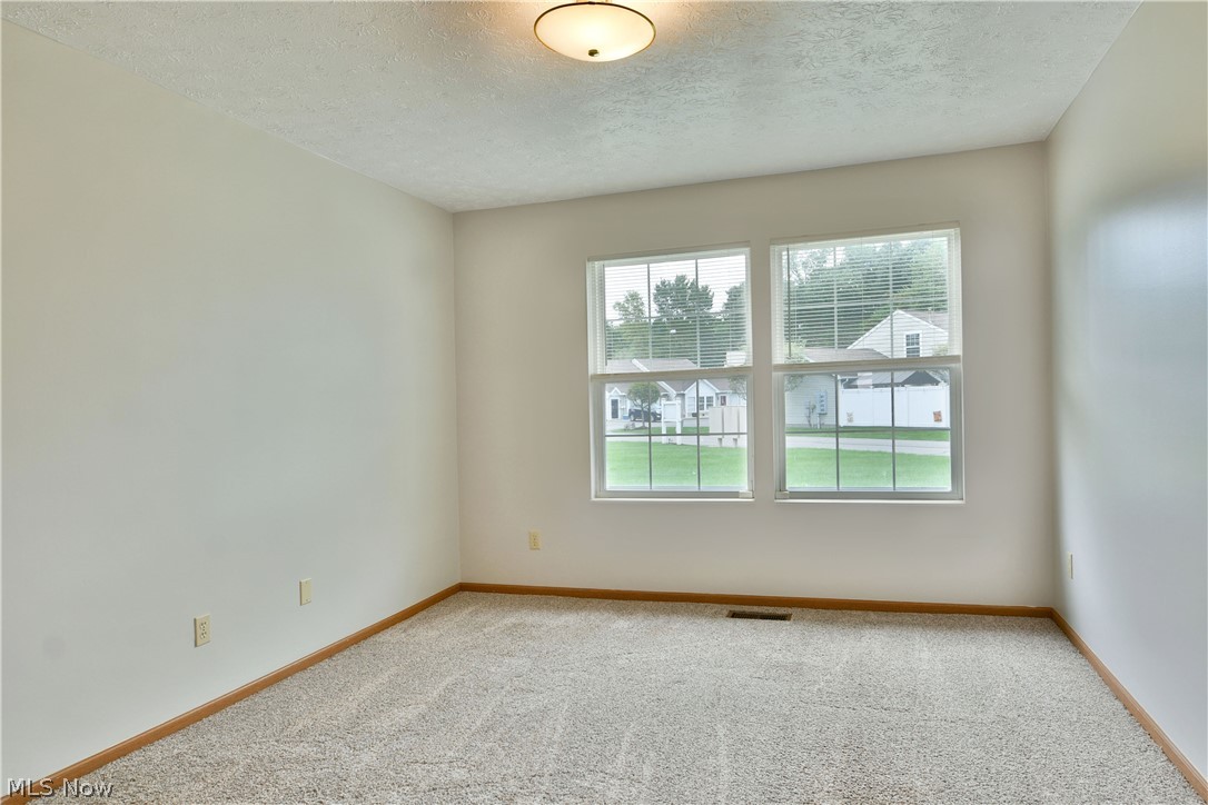 3287 Pheasant Run Road Cortland OH 44410