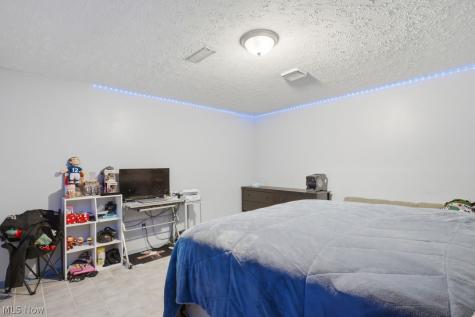 5516 Sandpiper Drive Parma OH 44134