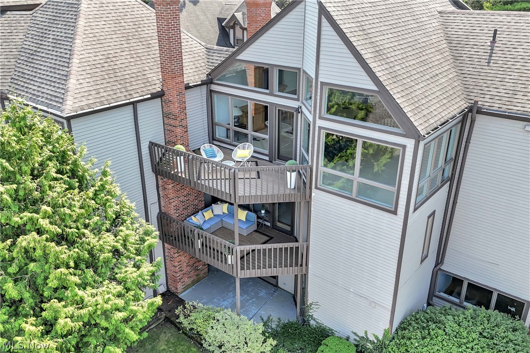 401 Darbys Run Bay Village OH 44140