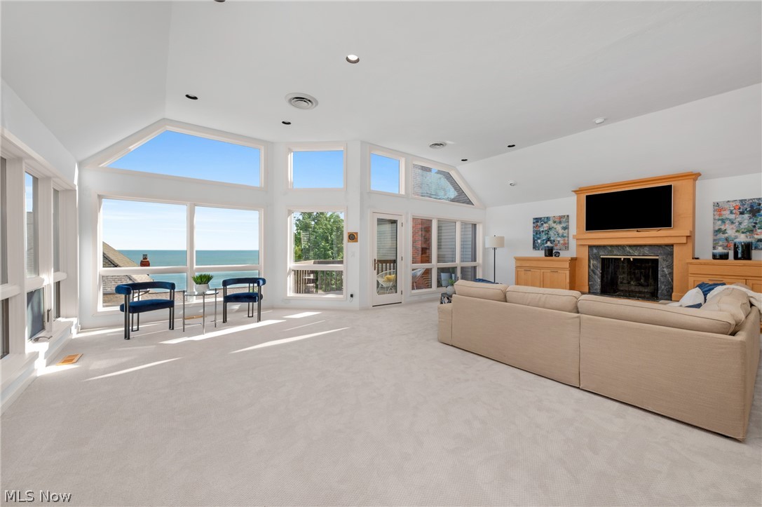 401 Darbys Run Bay Village OH 44140