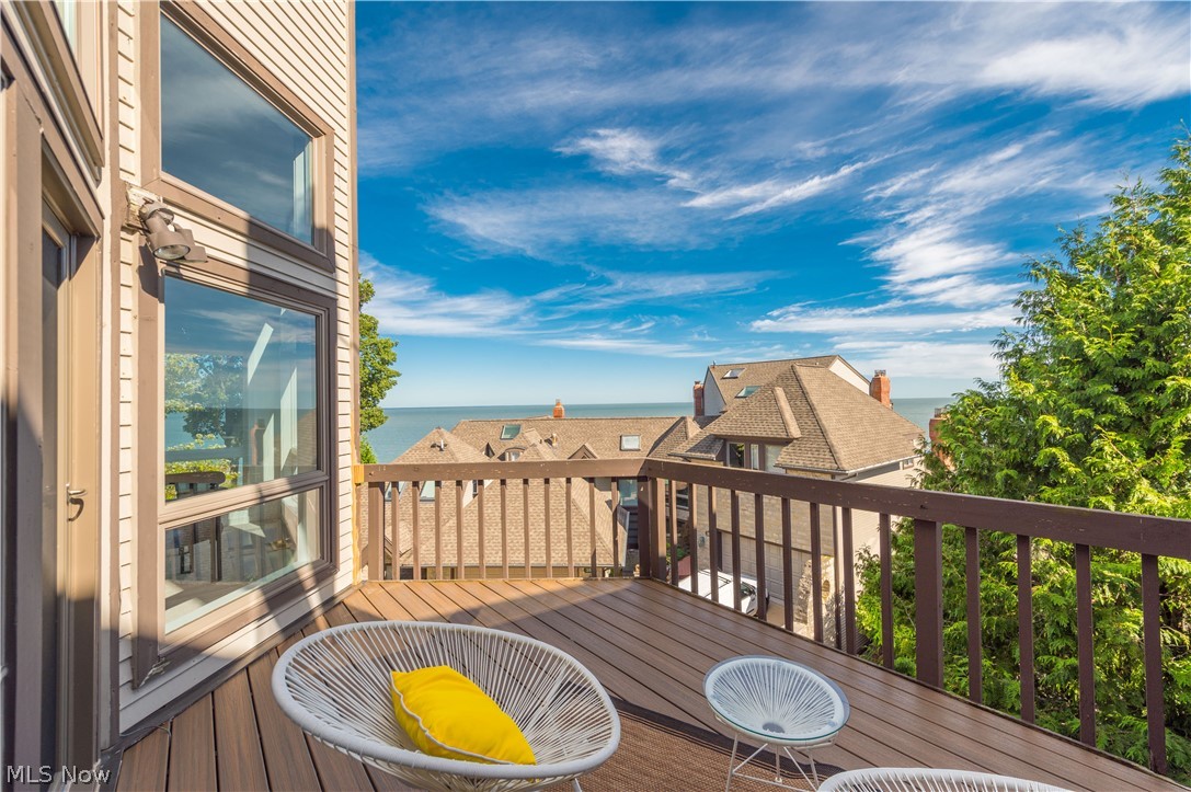 401 Darbys Run Bay Village OH 44140