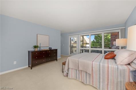 401 Darbys Run Bay Village OH 44140