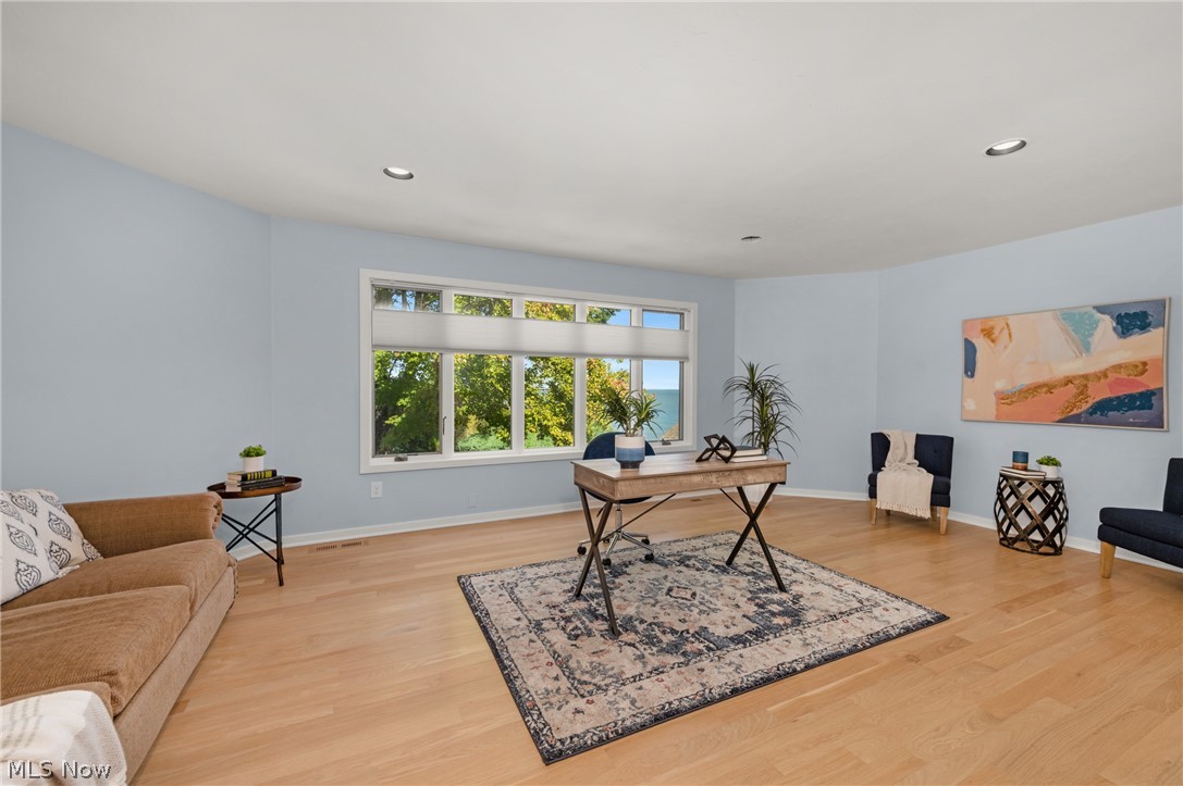 401 Darbys Run Bay Village OH 44140