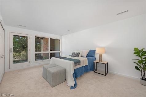 401 Darbys Run Bay Village OH 44140