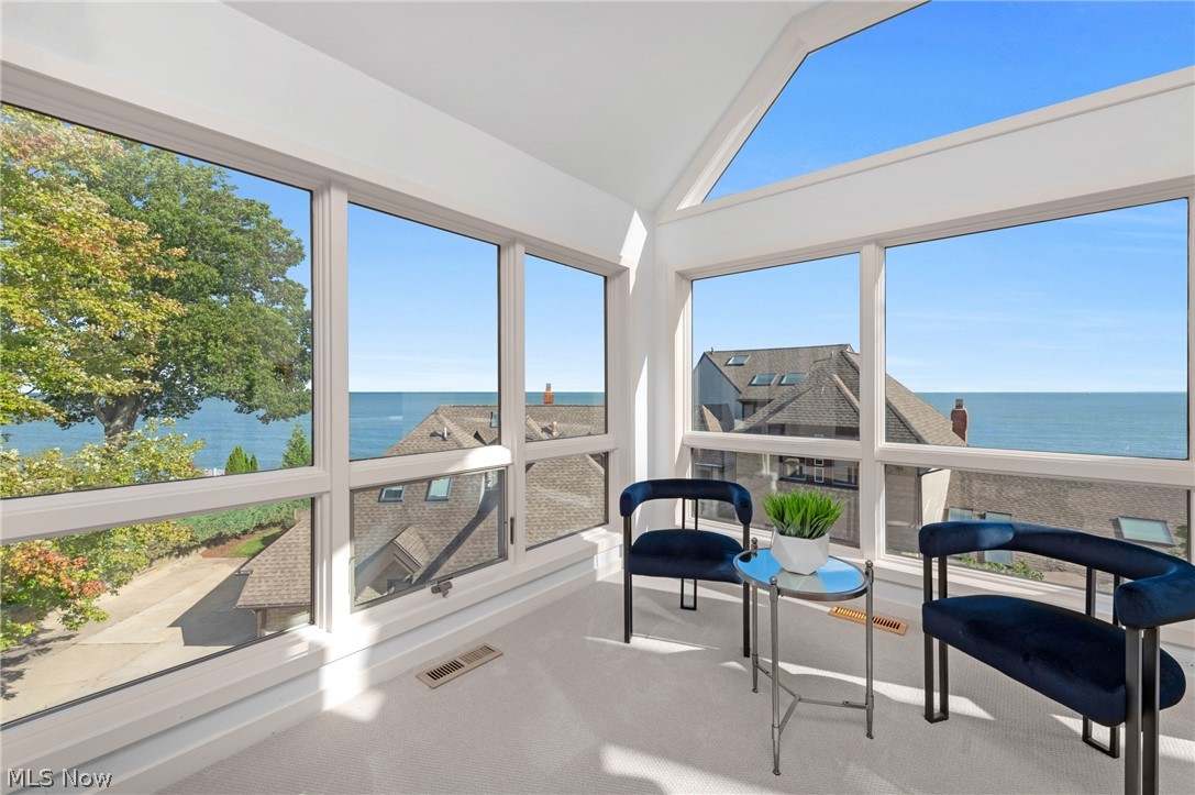 401 Darbys Run Bay Village OH 44140