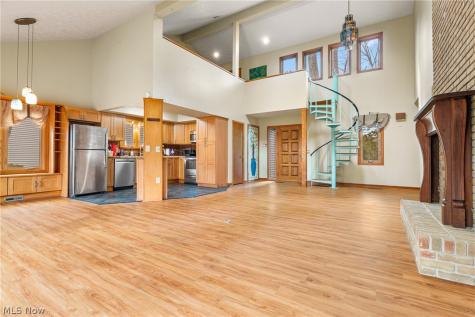 1536 Baycrest Drive NW Canton OH 44708
