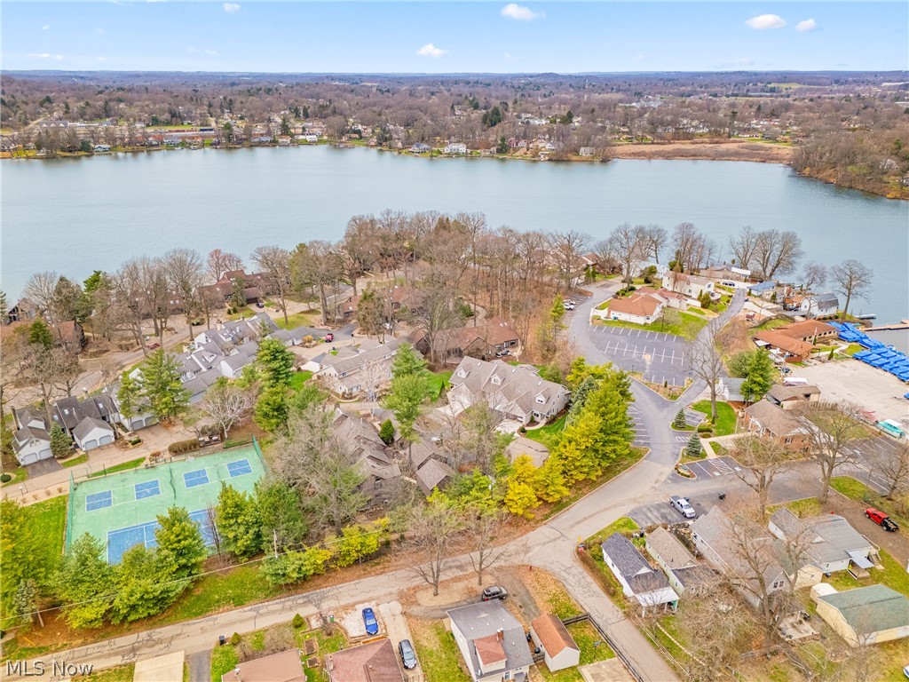 1536 Baycrest Drive NW Canton OH 44708