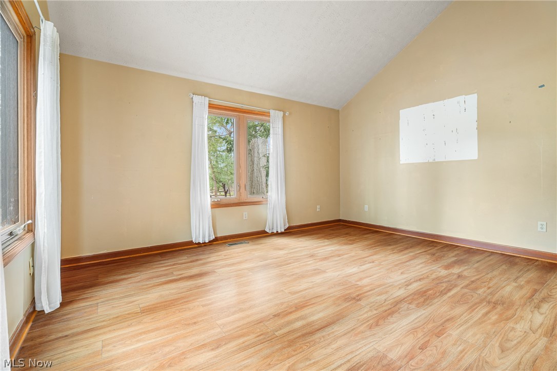 1536 Baycrest Drive NW Canton OH 44708