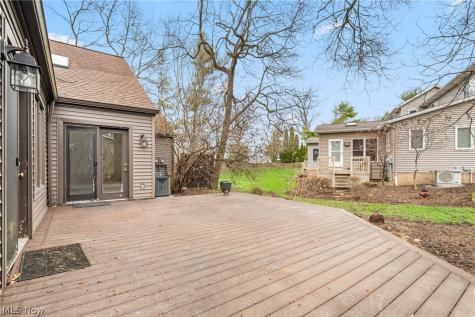 1536 Baycrest Drive NW Canton OH 44708