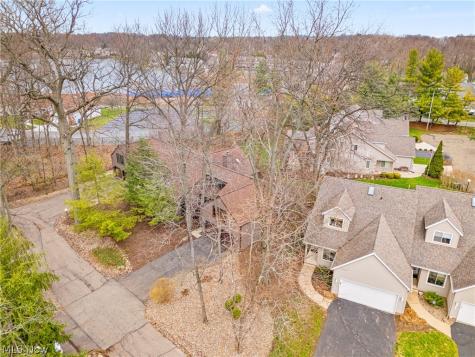 1536 Baycrest Drive NW Canton OH 44708