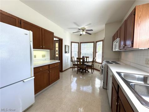 135 Village Drive Seven Hills OH 44131