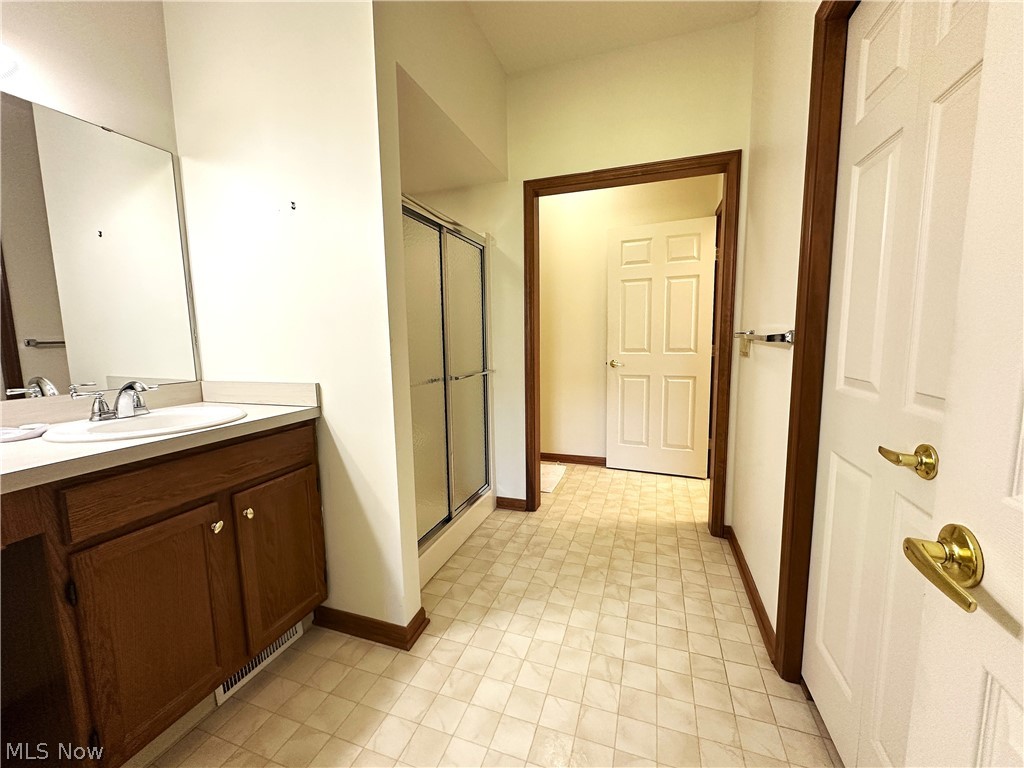 135 Village Drive Seven Hills OH 44131