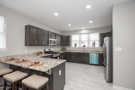 3138 E 135 Cleveland OH 44120