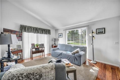 97 Firebush Lane Northfield OH 44067