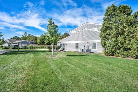 97 Firebush Lane Northfield OH 44067