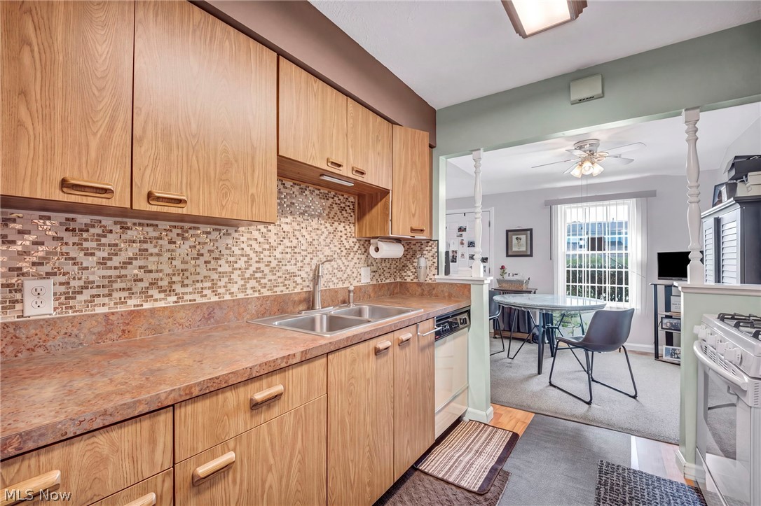 97 Firebush Lane Northfield OH 44067