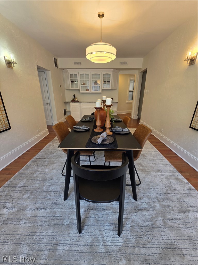 11430 Cedar Glen Parkway Cleveland OH 44106