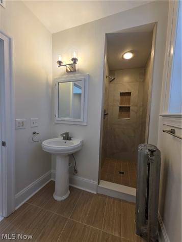 11430 Cedar Glen Parkway Cleveland OH 44106