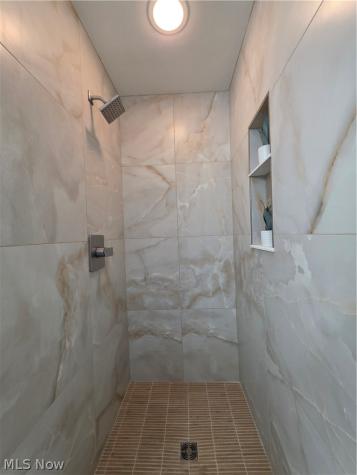 11430 Cedar Glen Parkway Cleveland OH 44106