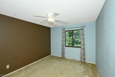 879 Hampton Ridge Drive Akron OH 44313