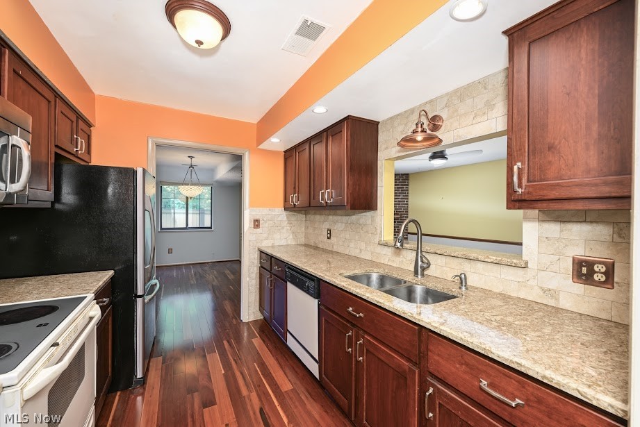 879 Hampton Ridge Drive Akron OH 44313