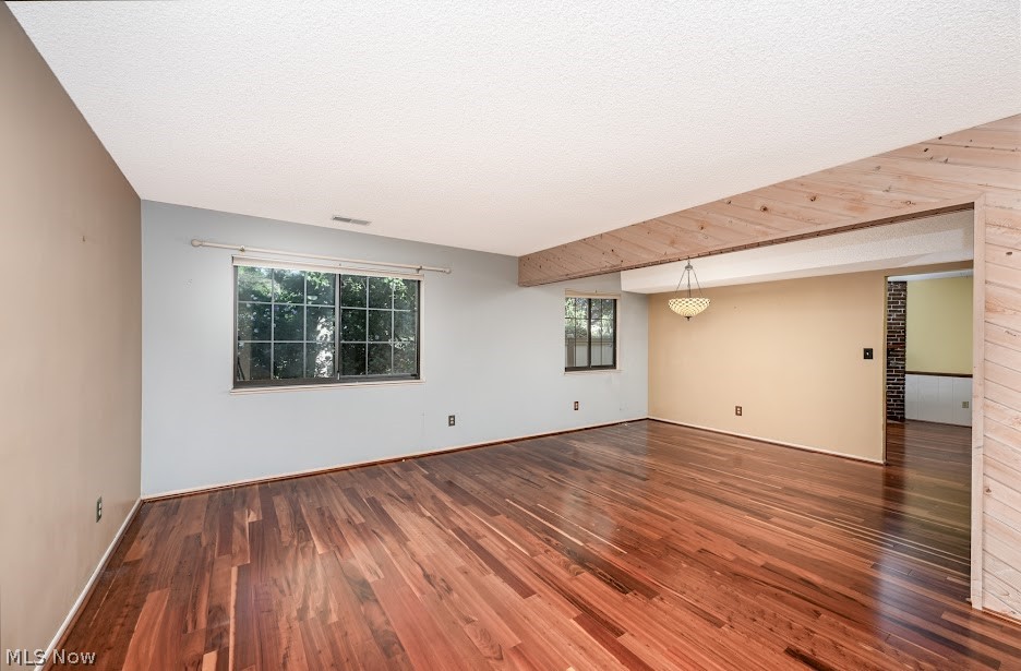 879 Hampton Ridge Drive Akron OH 44313