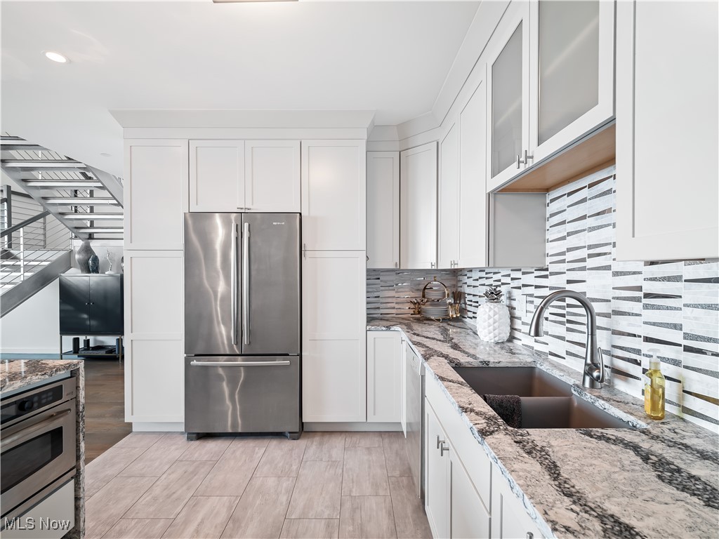 701 W Lakeside Avenue Cleveland OH 44113