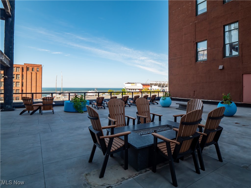 701 W Lakeside Avenue Cleveland OH 44113