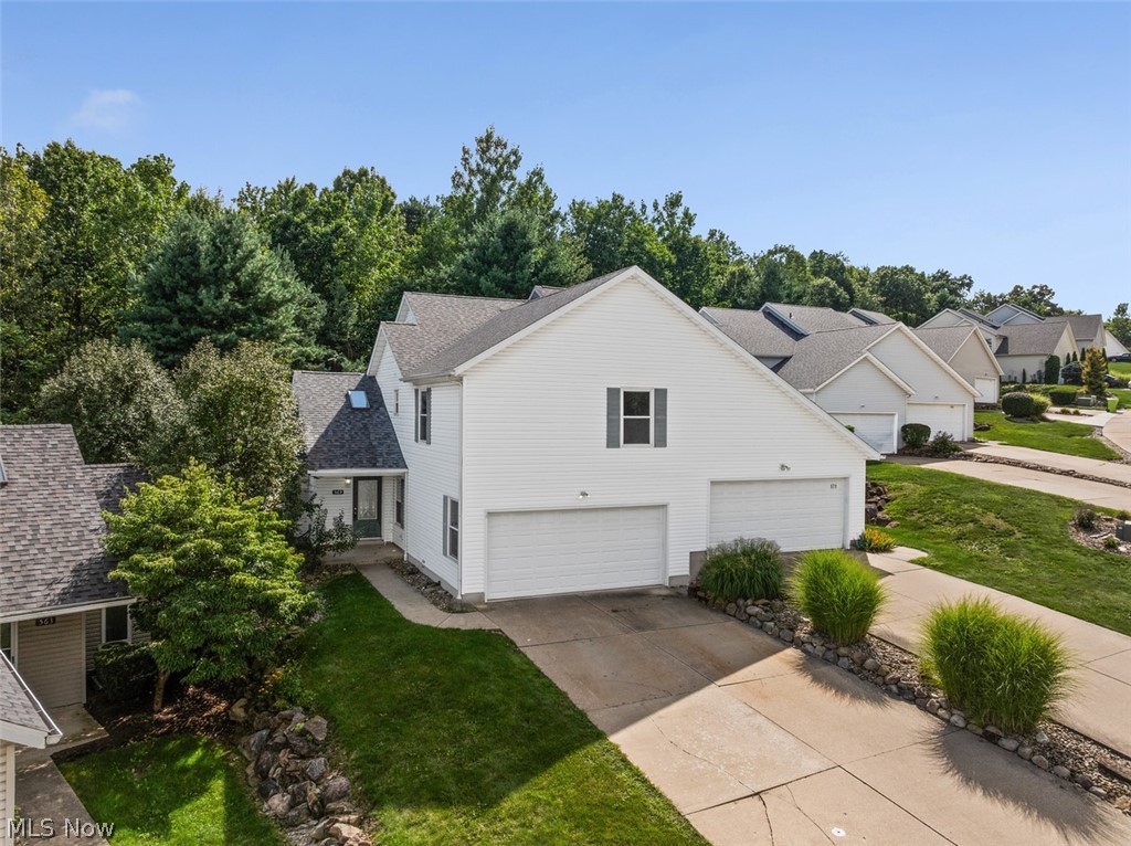 569 Hilltop Terrace Tallmadge OH 44278