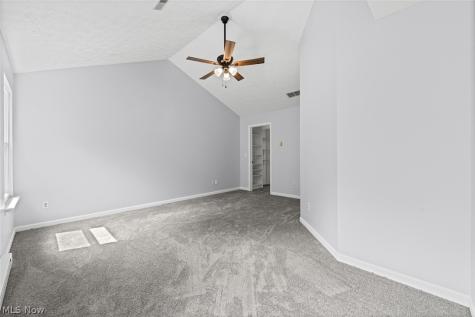 569 Hilltop Terrace Tallmadge OH 44278