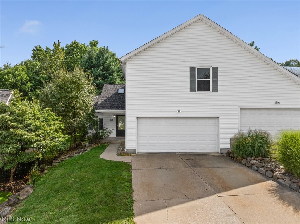 569 Hilltop Terrace Tallmadge OH 44278