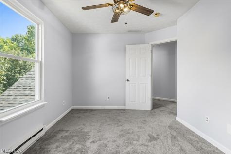 569 Hilltop Terrace Tallmadge OH 44278