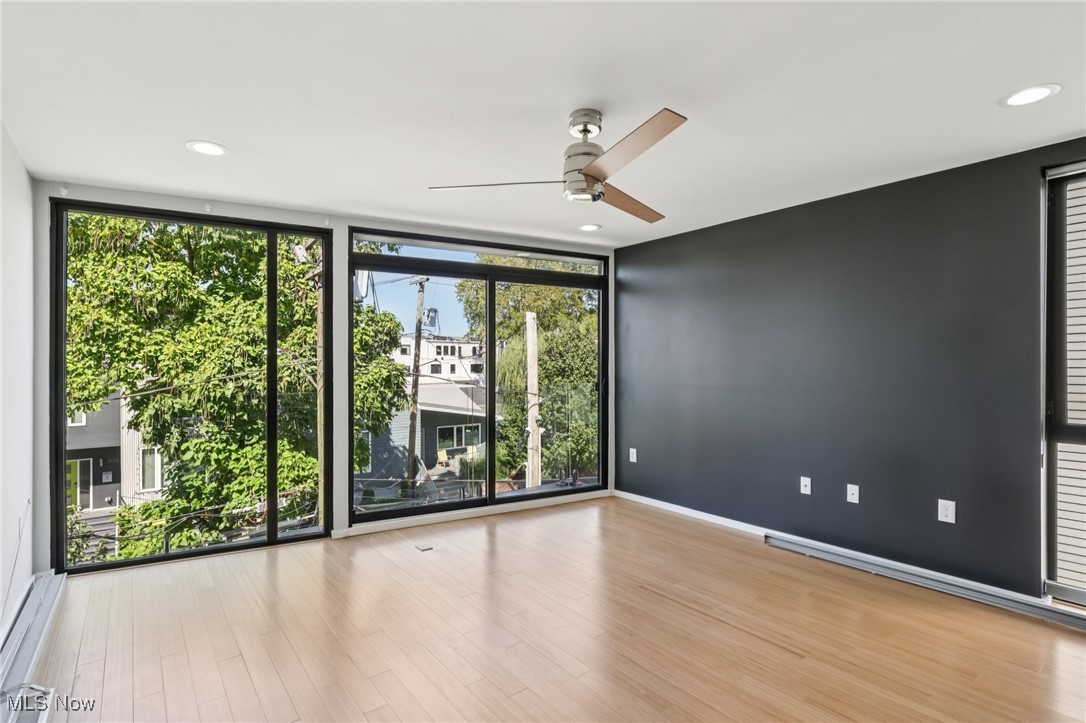 2135 W 18th Street Cleveland OH 44113