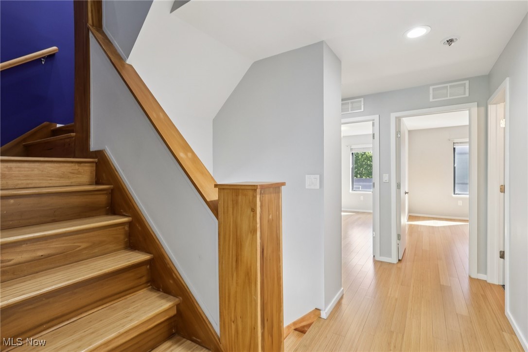 2135 W 18th Street Cleveland OH 44113