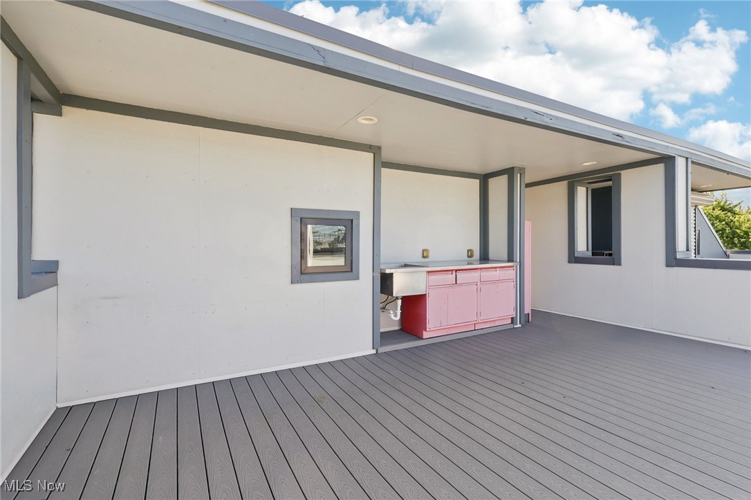 2135 W 18th Street Cleveland OH 44113