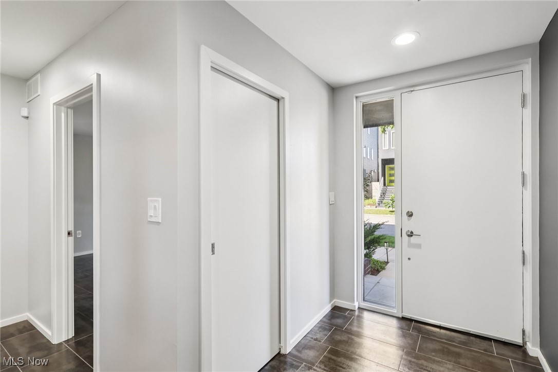 2135 W 18th Street Cleveland OH 44113