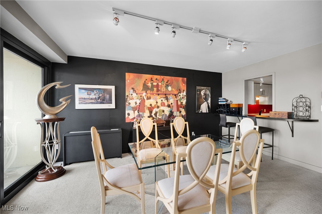 1 Bratenahl Place Cleveland OH 44108