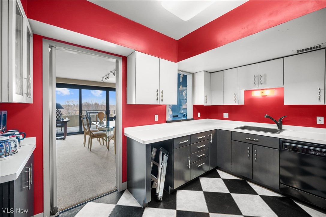 1 Bratenahl Place Cleveland OH 44108