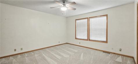 910 Greenfield Drive Mansfield OH 44904