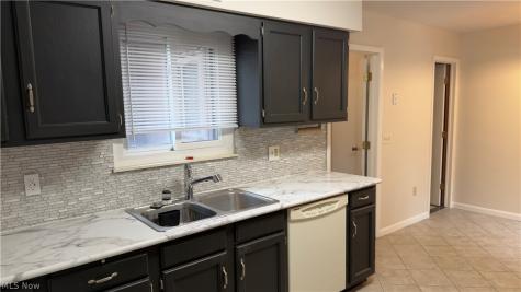 19224 Idlewood Trail Strongsville OH 44149