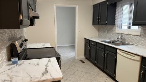 19224 Idlewood Trail Strongsville OH 44149