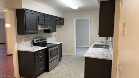 19224 Idlewood Trail Strongsville OH 44149