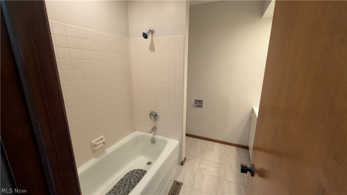 19224 Idlewood Trail Strongsville OH 44149