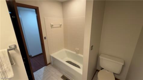 19224 Idlewood Trail Strongsville OH 44149
