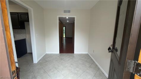 19224 Idlewood Trail Strongsville OH 44149